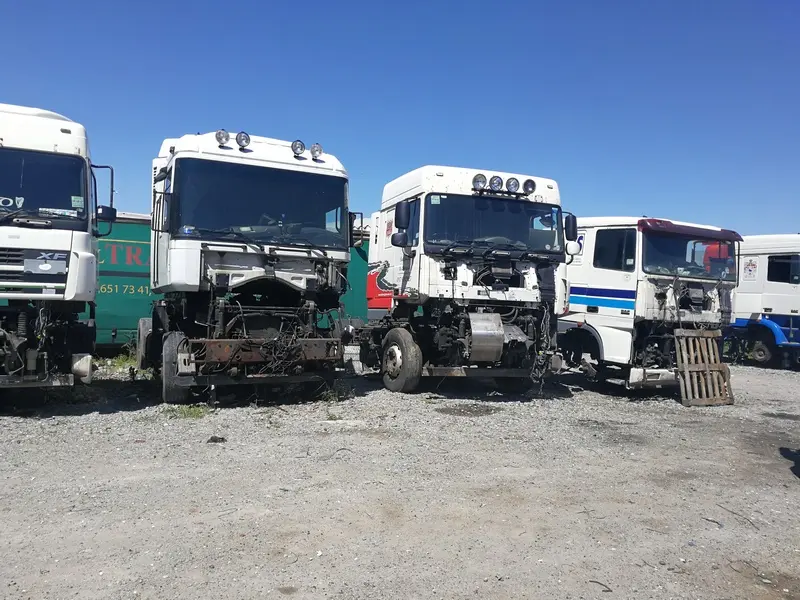 Разборка тягачей и грузовиков в Чабанах